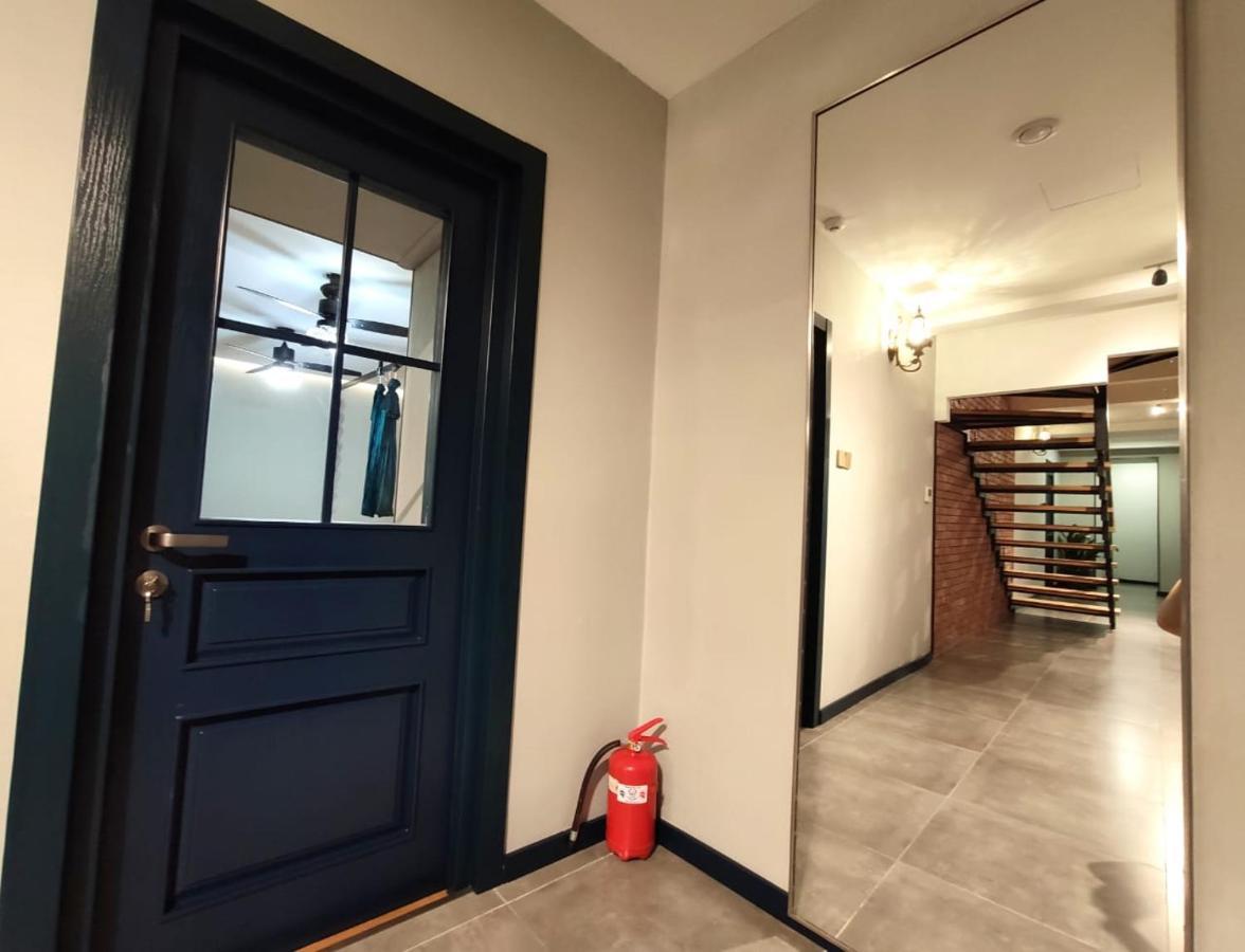 Qin Boutique Hotel Тбилиси Экстерьер фото