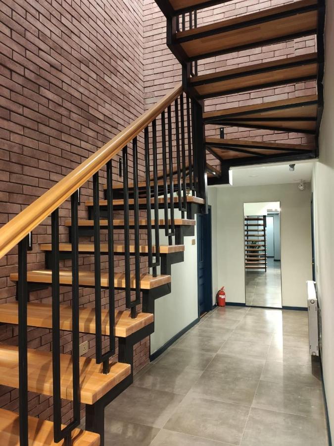 Qin Boutique Hotel Тбилиси Экстерьер фото